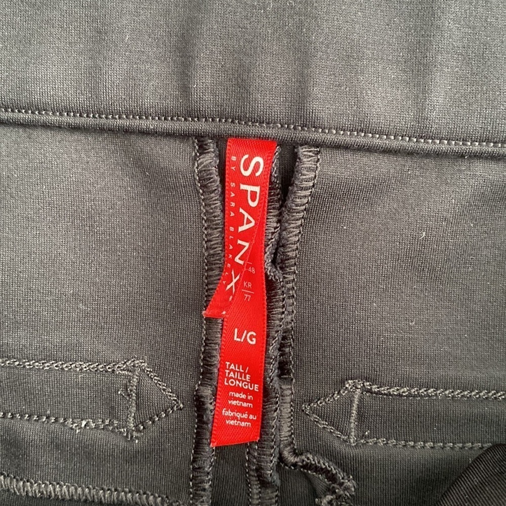 Spanx The Perfect Black Pant, Ankle Backseam Skinny Leggings - Picture 4 of 8